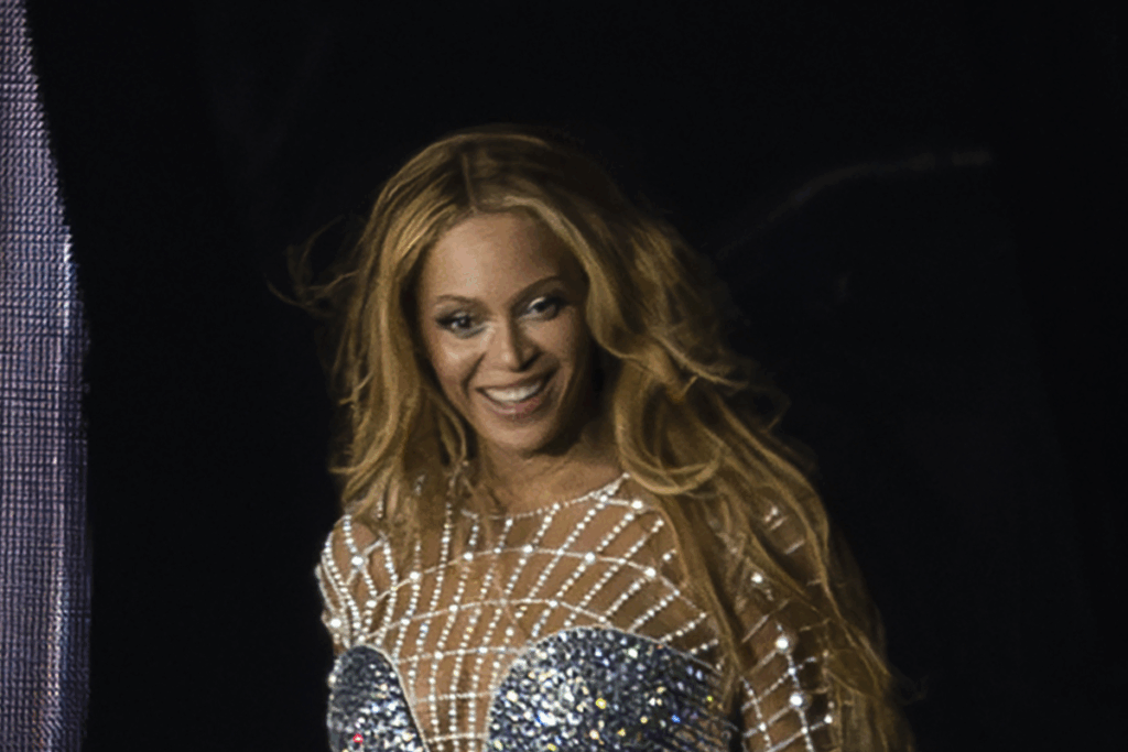 Beyoncé Almost Falls Mid-Air After Car Prop Malfunctions