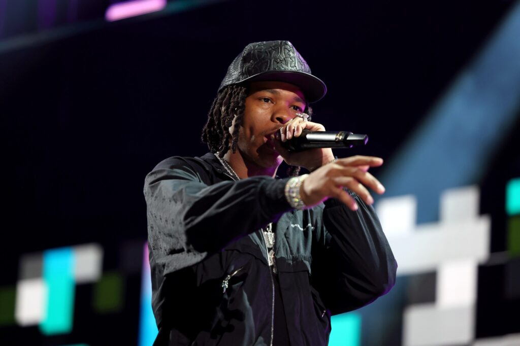 Lil Baby Gets Close With Fan In Viral Club Clip