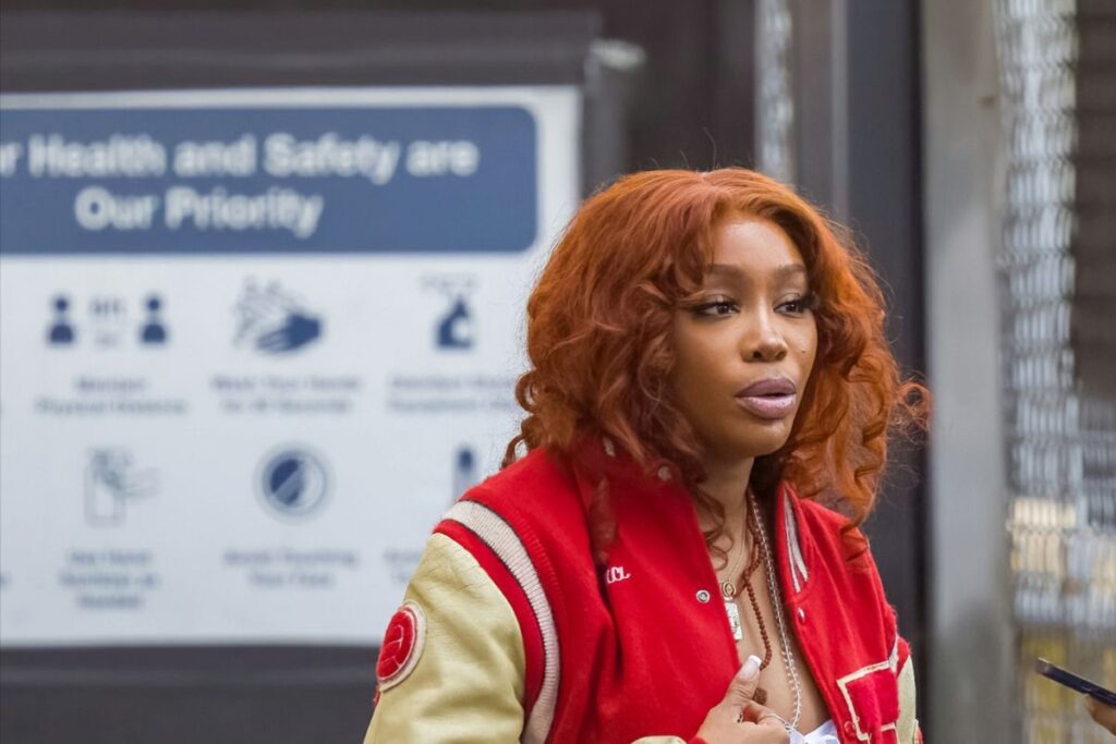 SZA Confessed She Felt Invisible Next To Kendrick Lamar