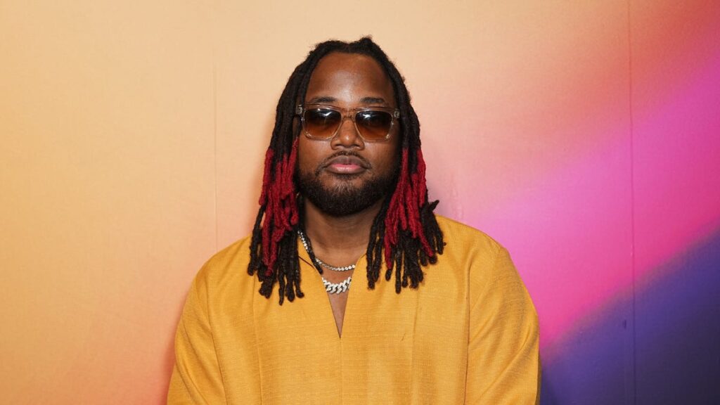 Leon Thomas Reveals “Mutts Don’t Heel Tour” Dates