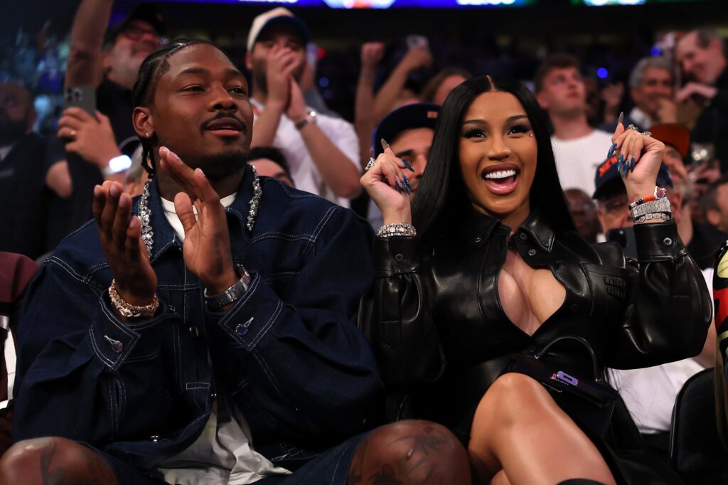 Offset Appears to Shade Cardi B as She Wipes Stefon Diggs From Her Feed