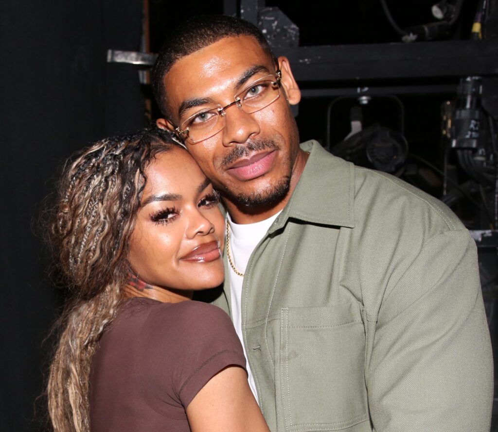 Teyana Taylor Proudly Shows Off Her Bond With Aaron Pierre