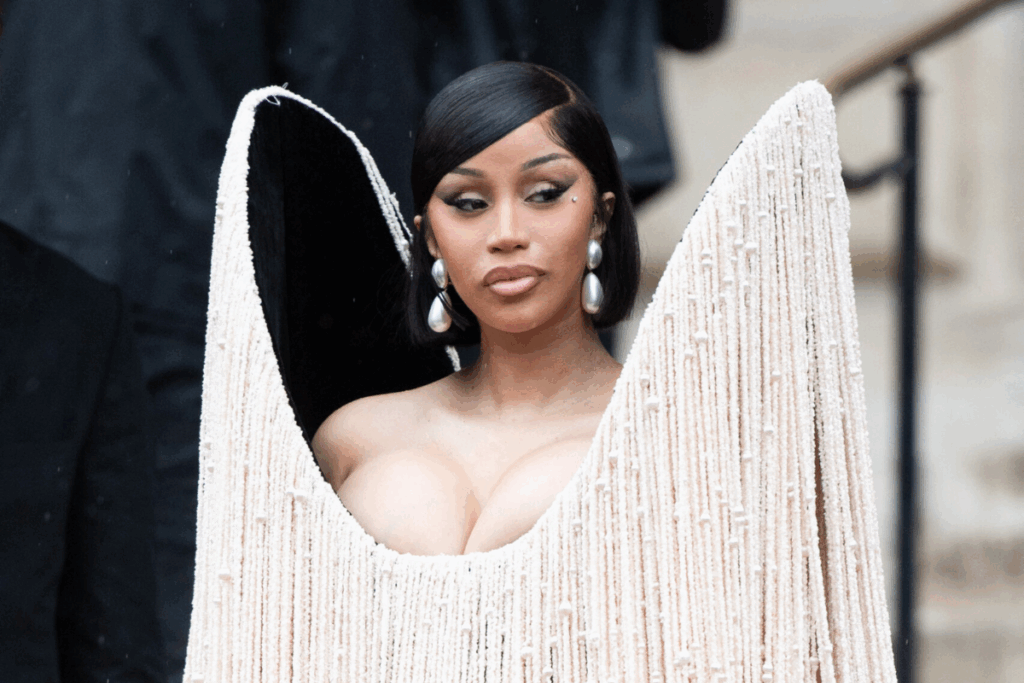 Cardi B Slams Other Female Rappers For "Obsessing" Over Her: "I'm Sick Of It"
