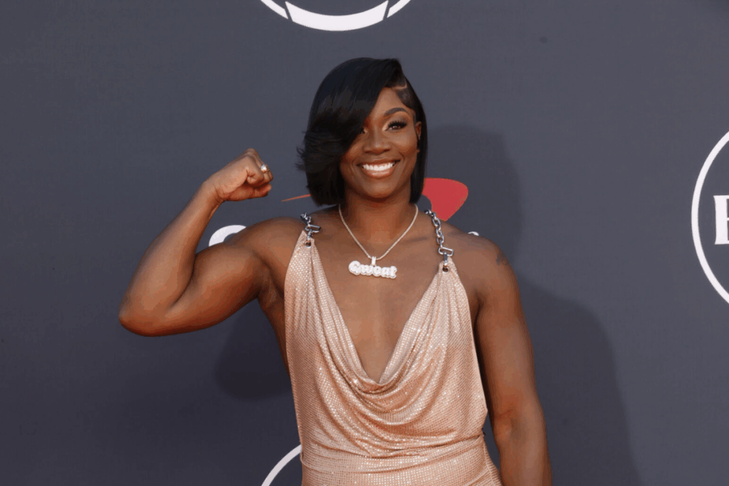 Claressa Shields Trains Diamond The Body For "Baddies Africa Reunion" Blowups