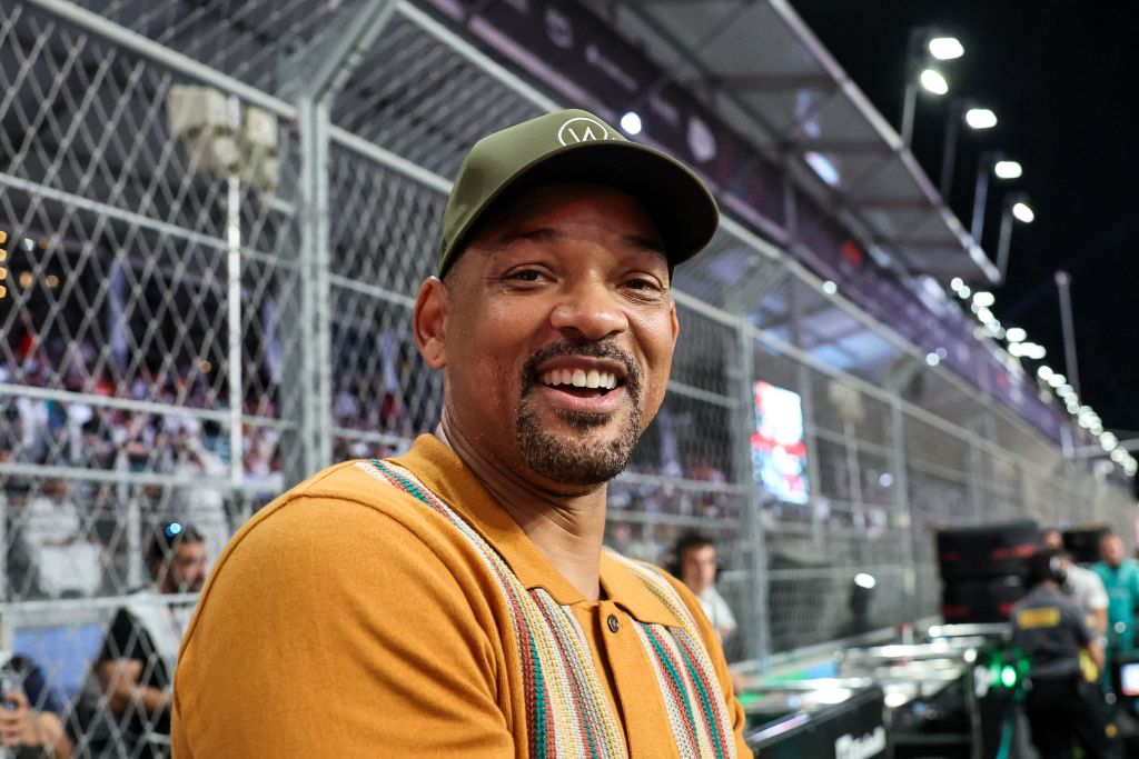 Will Smith Faces Backlash For Alleged A.I. Crowd Tour Video