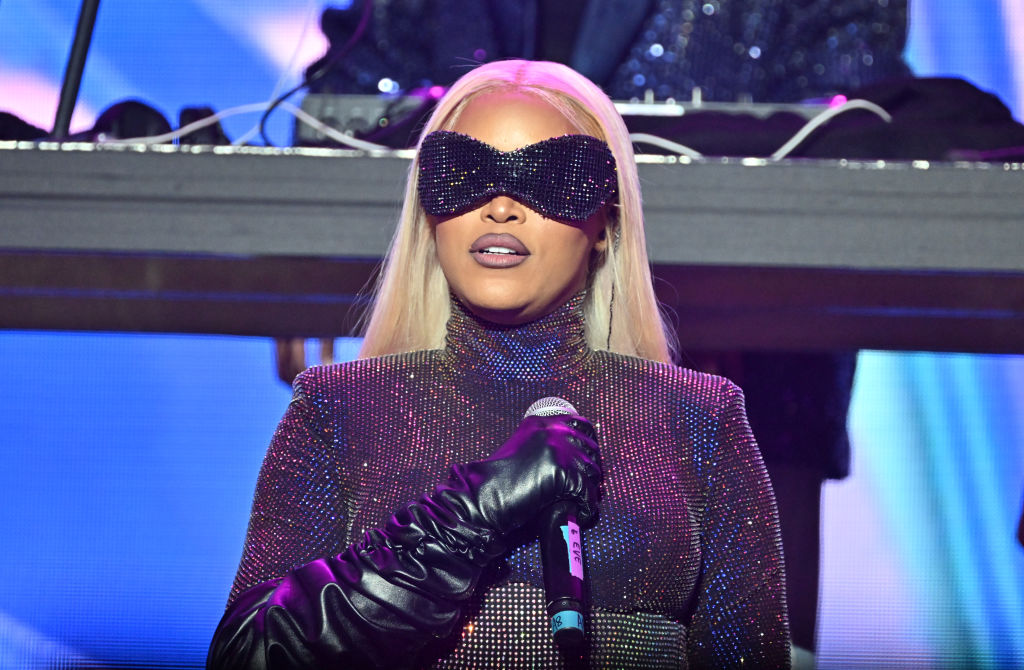 Eve Said She Still Tours All Though Her Husband Is A Billionaire