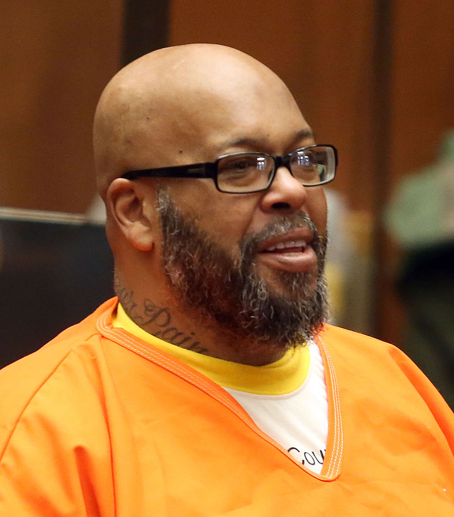 Suge Knight Says Drake’s Tupac Chain Is Fake  