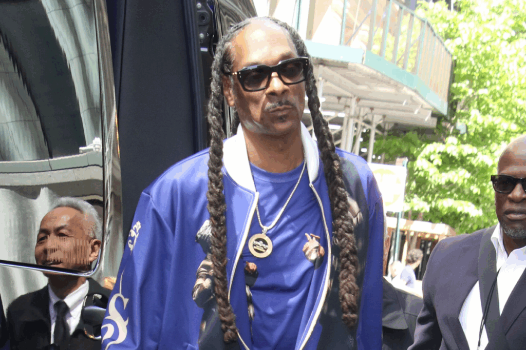 Snoop Dogg Called "Slur Merchant" By Australian Politician; Urges AFL To "Dump' Rapper