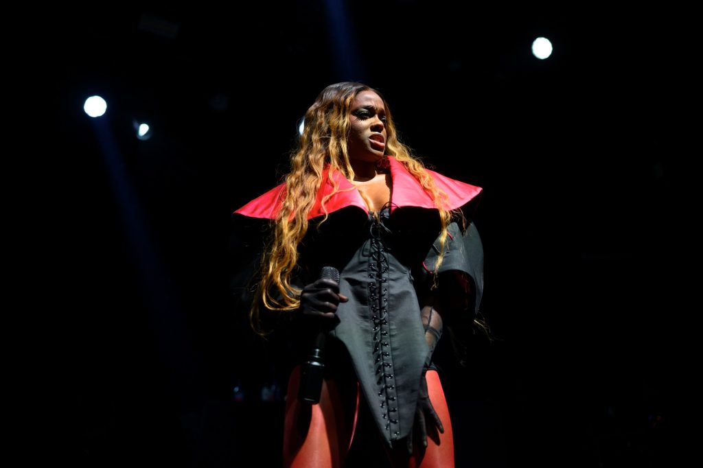 Azealia Banks Accuses Doja Cat Of Copying Nicki Minaj’s Style