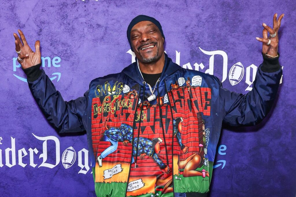 Snoop Dogg Rep Say Apology Over LGBTQ Comments Was "Fake"