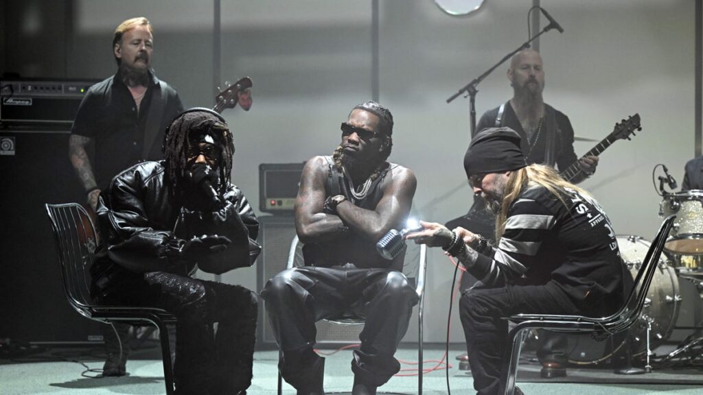 Offset And JID Rock Out With Drowning Pool For “Bodies” Performance On "The Tonight Show"