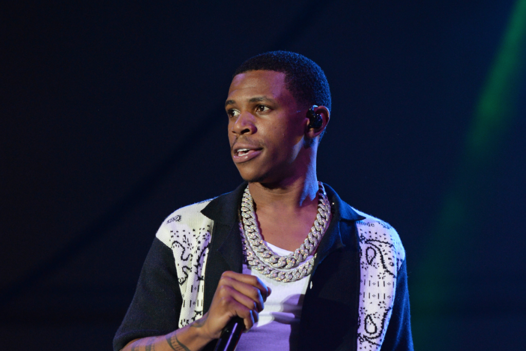 A Boogie Wit Da Hoodie & Crew Caught In Violent Club Brawl In Japan