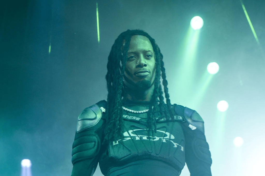Playboi Carti Smacked Girlfriend & Then Limo Driver, Bodyguard Takes Responsiblity With Martial Arts Move