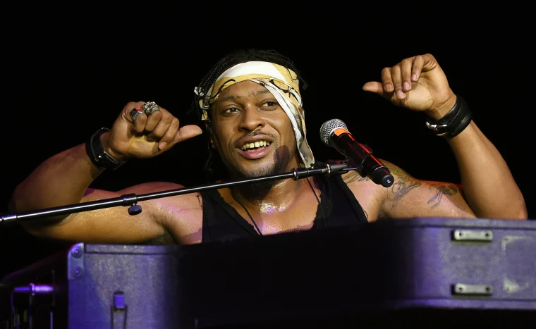 D'Angelo Reportedly Dead At 51 Following Secret Illness