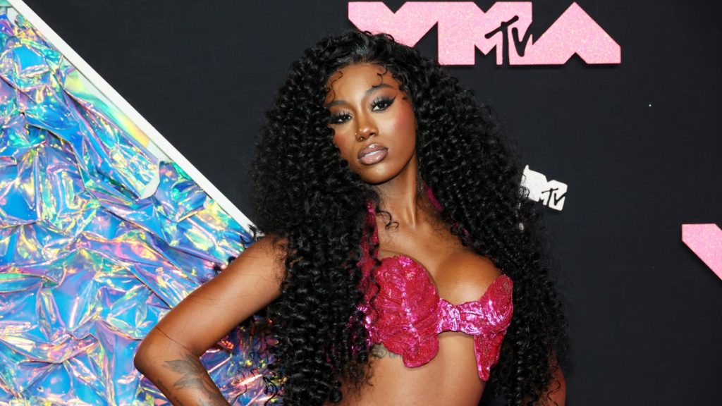 “Mamma Mia!”: Flo Milli And Baby Sixx Dress As Luigi And Mario In Second Halloween Look