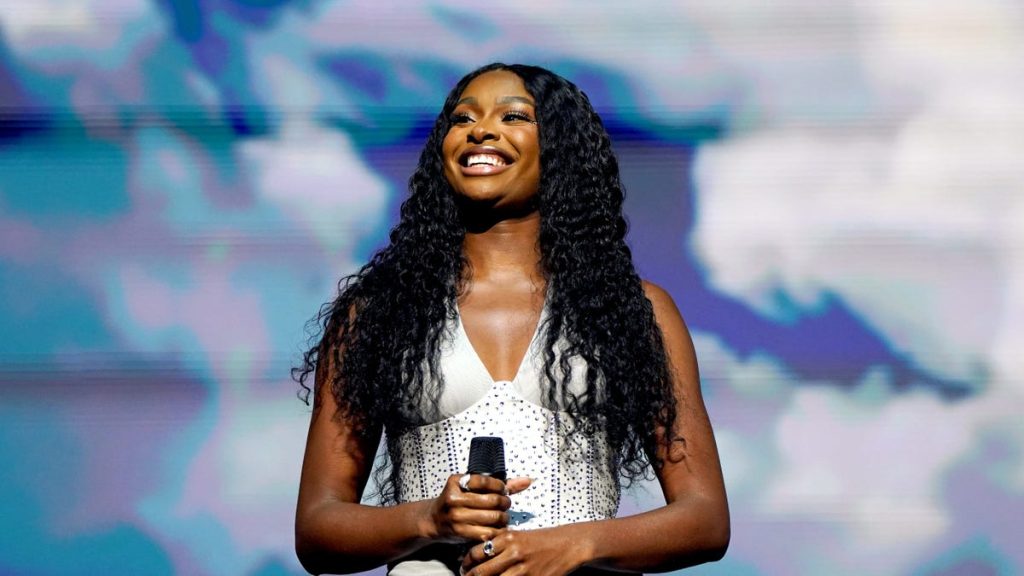 Watch Coco Jones Deliver Dreamy Live Rendition Of “Nobody Exists” With London On Da Track