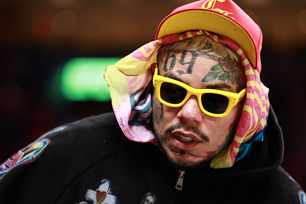 Tekashi 6ix9ine's Florida Home Invaded By Gunmen, Mom Held