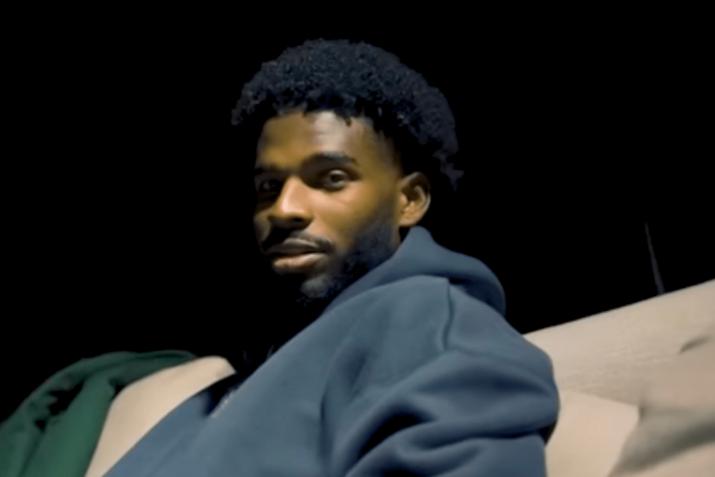 Shedeur Sanders Jacked For $200K While Making His NFL Debut