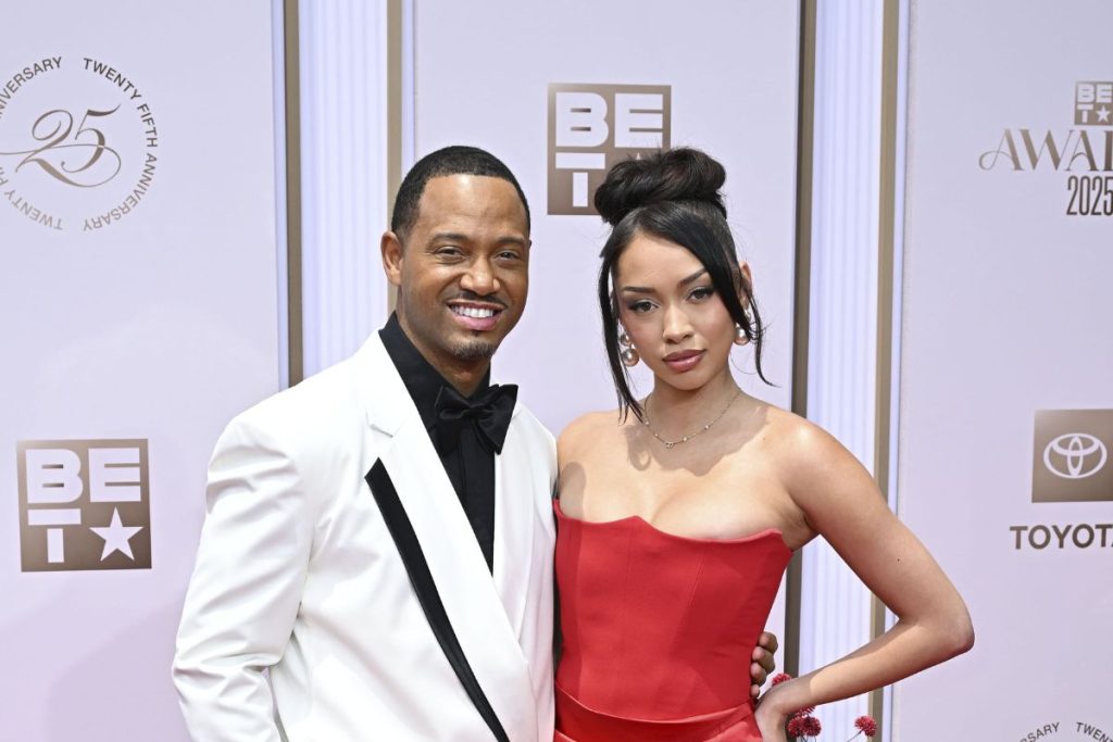 Terrence J Has Anthony Anderson Officiate Marriage To Mikalah Sultan