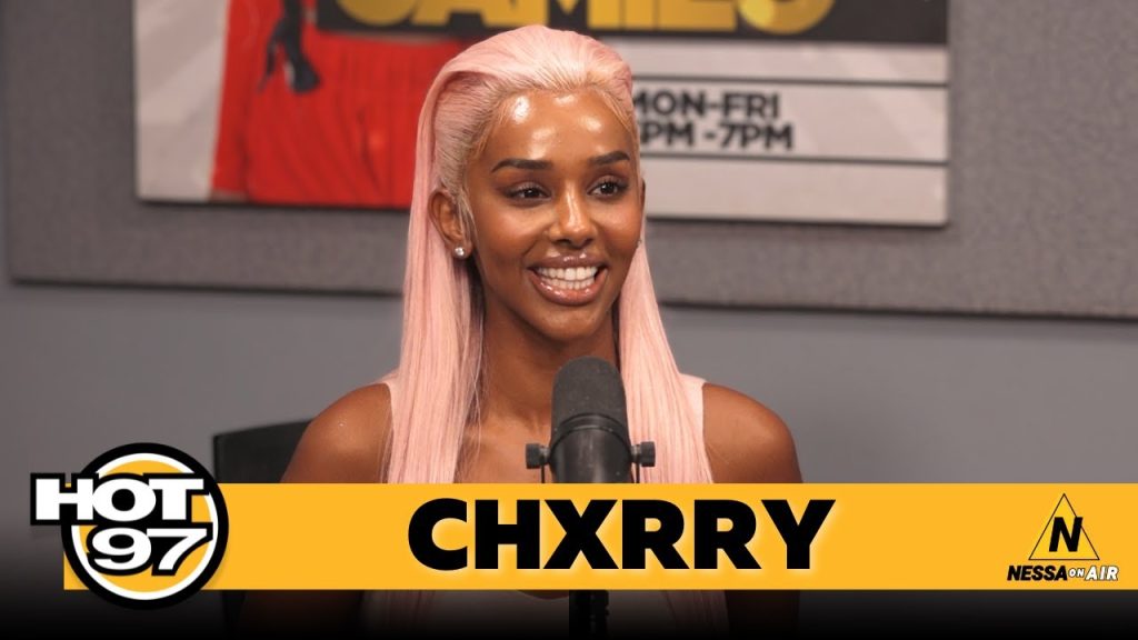 Chxrry’s Groupie Love Song, Signing to XO/The Weeknd