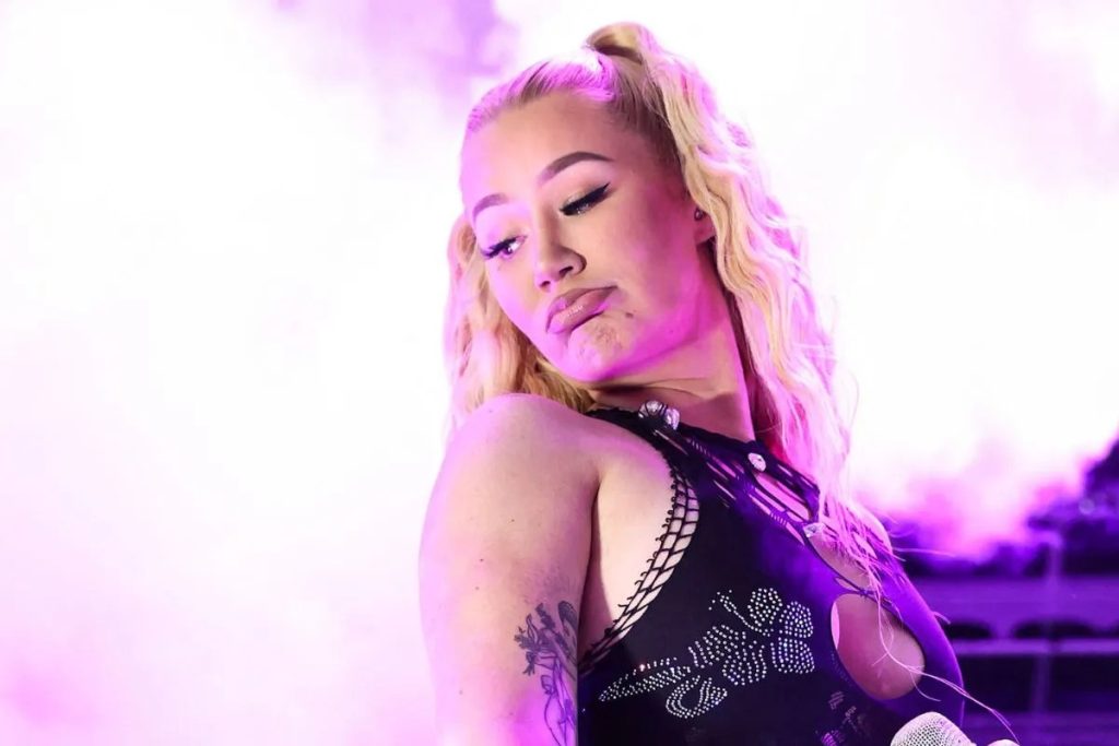 Iggy Azalea Crushed N3on Romance Dreams With Brutal Age Gap Reality Check