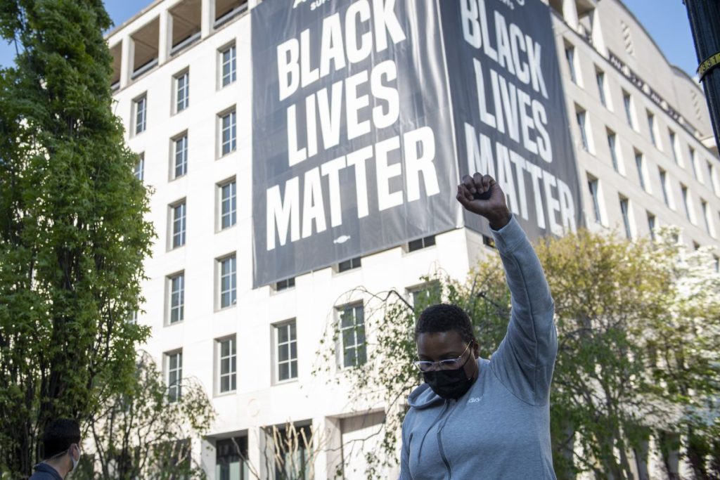 OKC BLM Boss Charged With Wire Fraud Over $3.15M Bail Fund Embezzlement Scheme