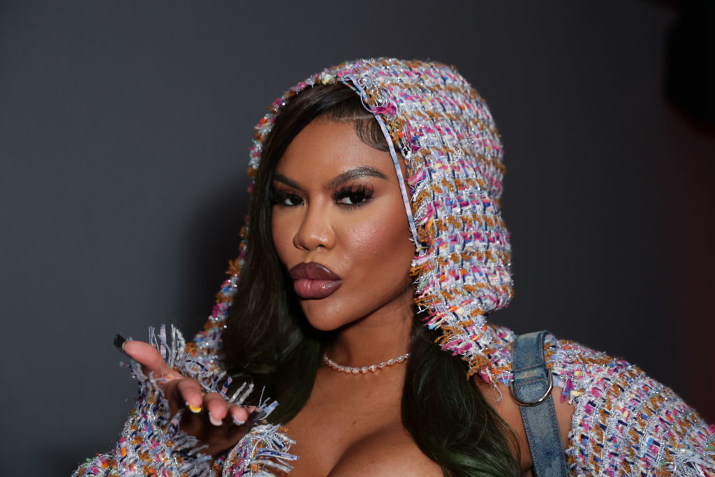 Chinese Kitty Disses Justin Laboy & Claims Drake's In DMs