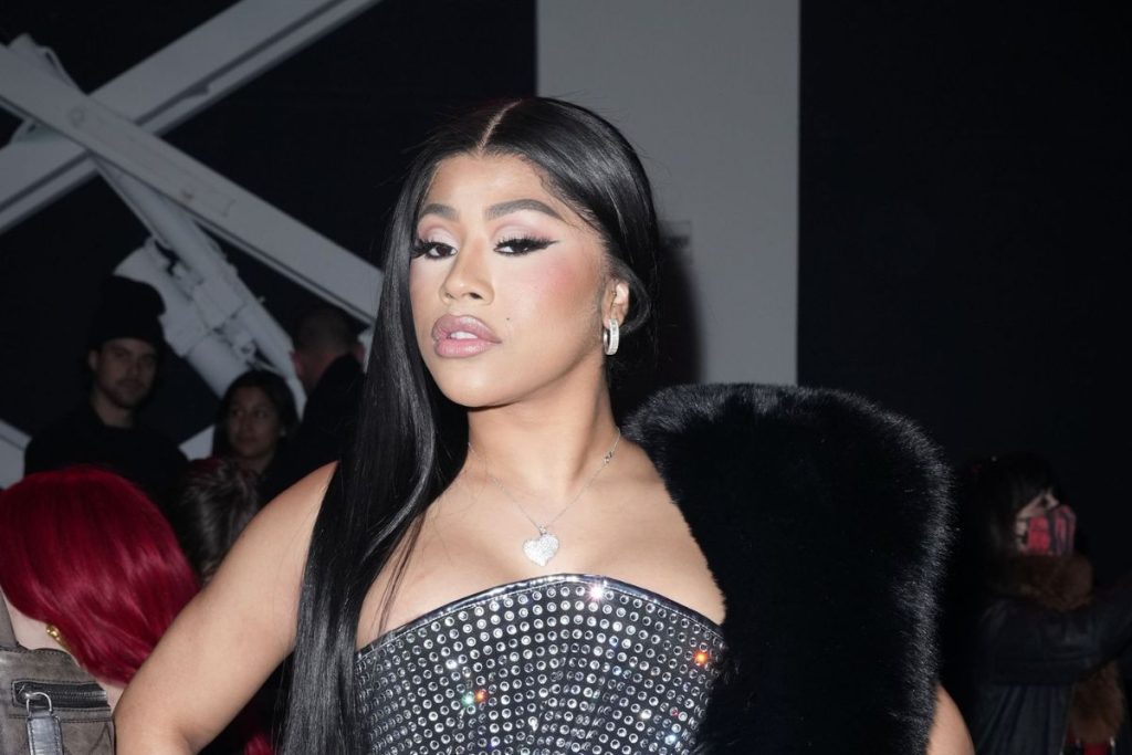 Cardi B's Little Sis Hennessy Carolina Shakes Up IG With Gym-Built Body Reveal