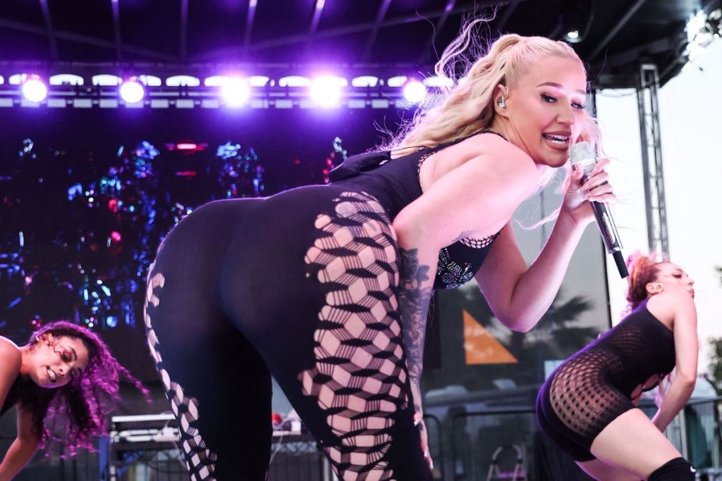 Iggy Azalea Burns Up Instagram In Gray Bodysuit & Causes 100K People To React