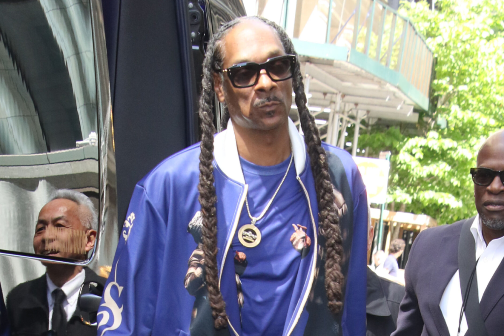 Snoop Dogg Barks On Daz Dillinger Over Death Row Drama