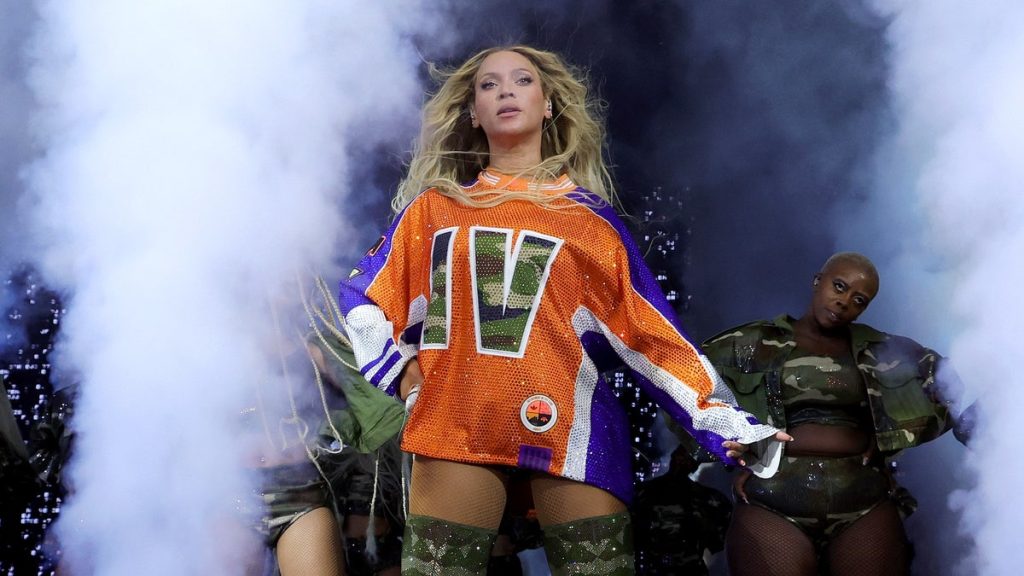 Beyoncé Becomes A Billionaire After Historic ‘COWBOY CARTER’ Era