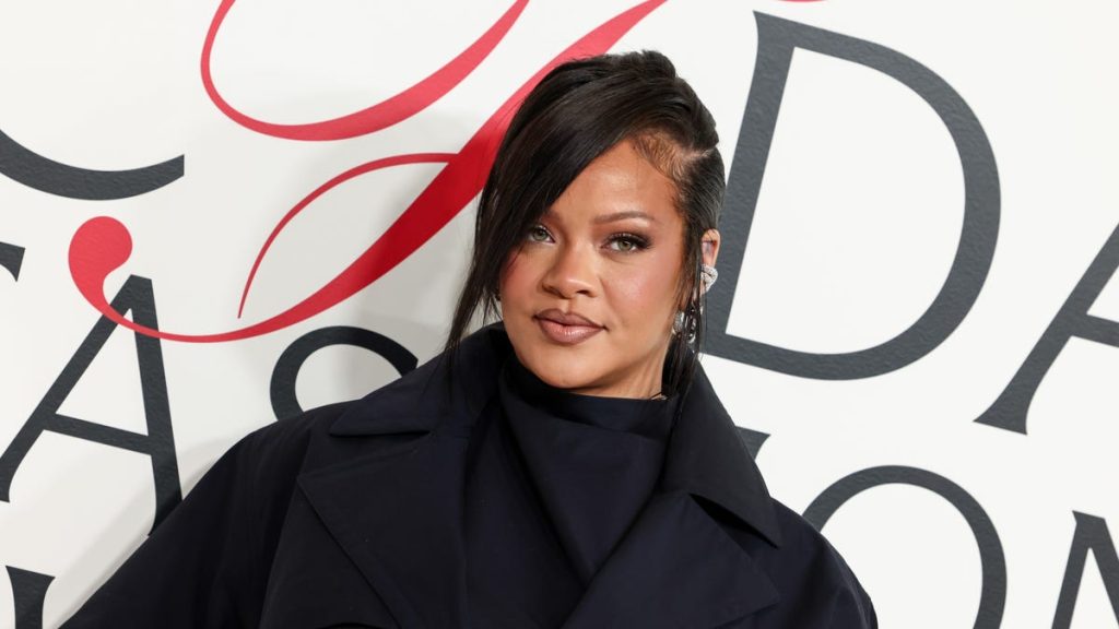Rihanna Celebrates Barbados’ 59th Independence Day With Adorable Family Photos: "My Home"